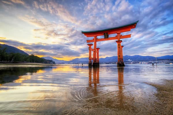Gerbang Terapung, Kuil Itsukushima