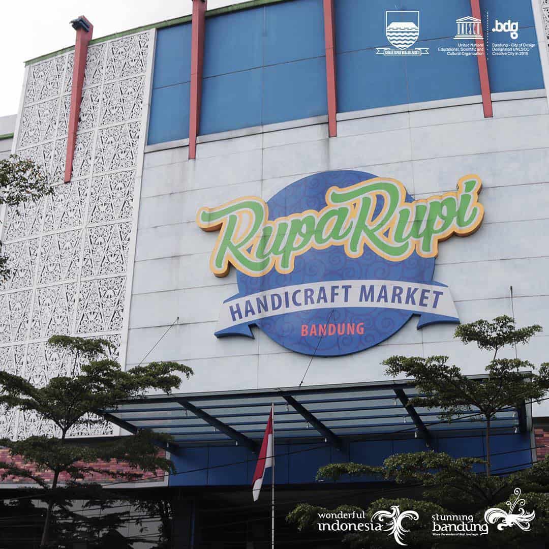 Rupa-Rupi Handicraft Market, tempat belanja kerajinan tangan di Bandung